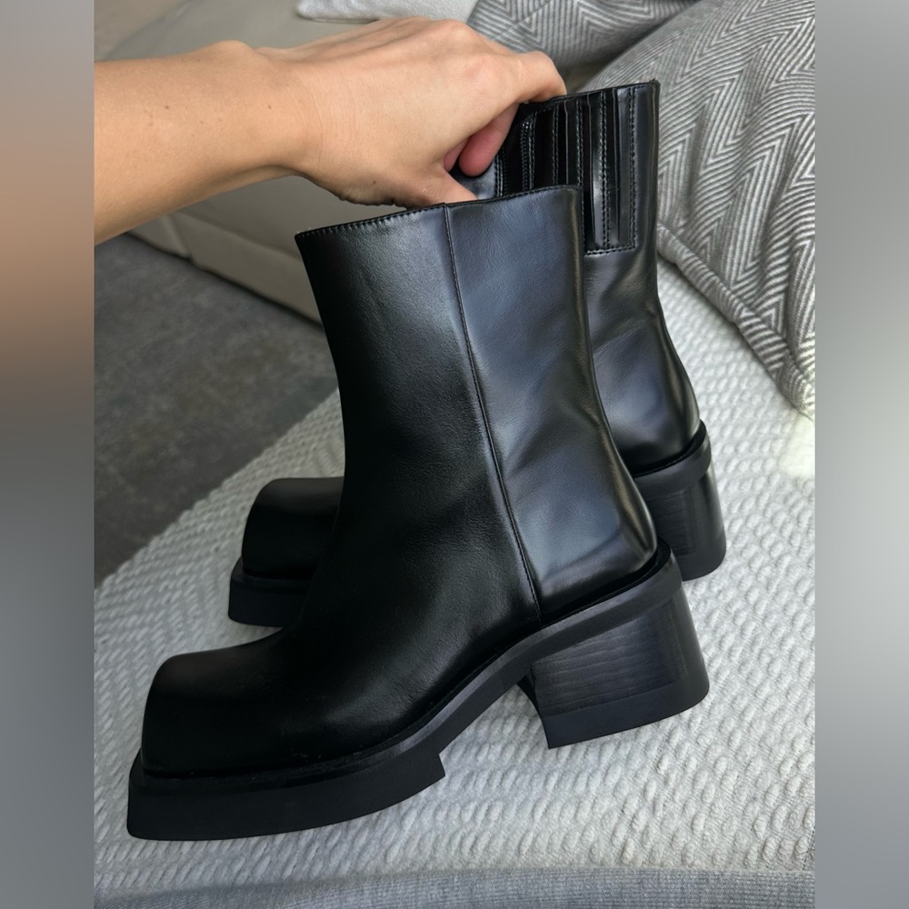 JEFFREY CAMPBELL RESEARCH BLACK BOOTS